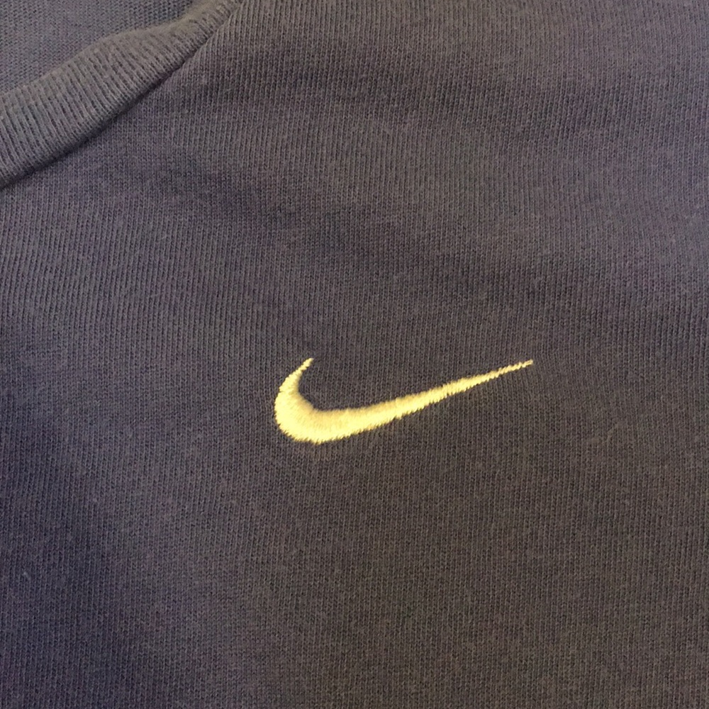Nike Performance tee - Picture 4 of 5